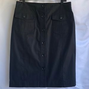 Banana Republic black skirt
